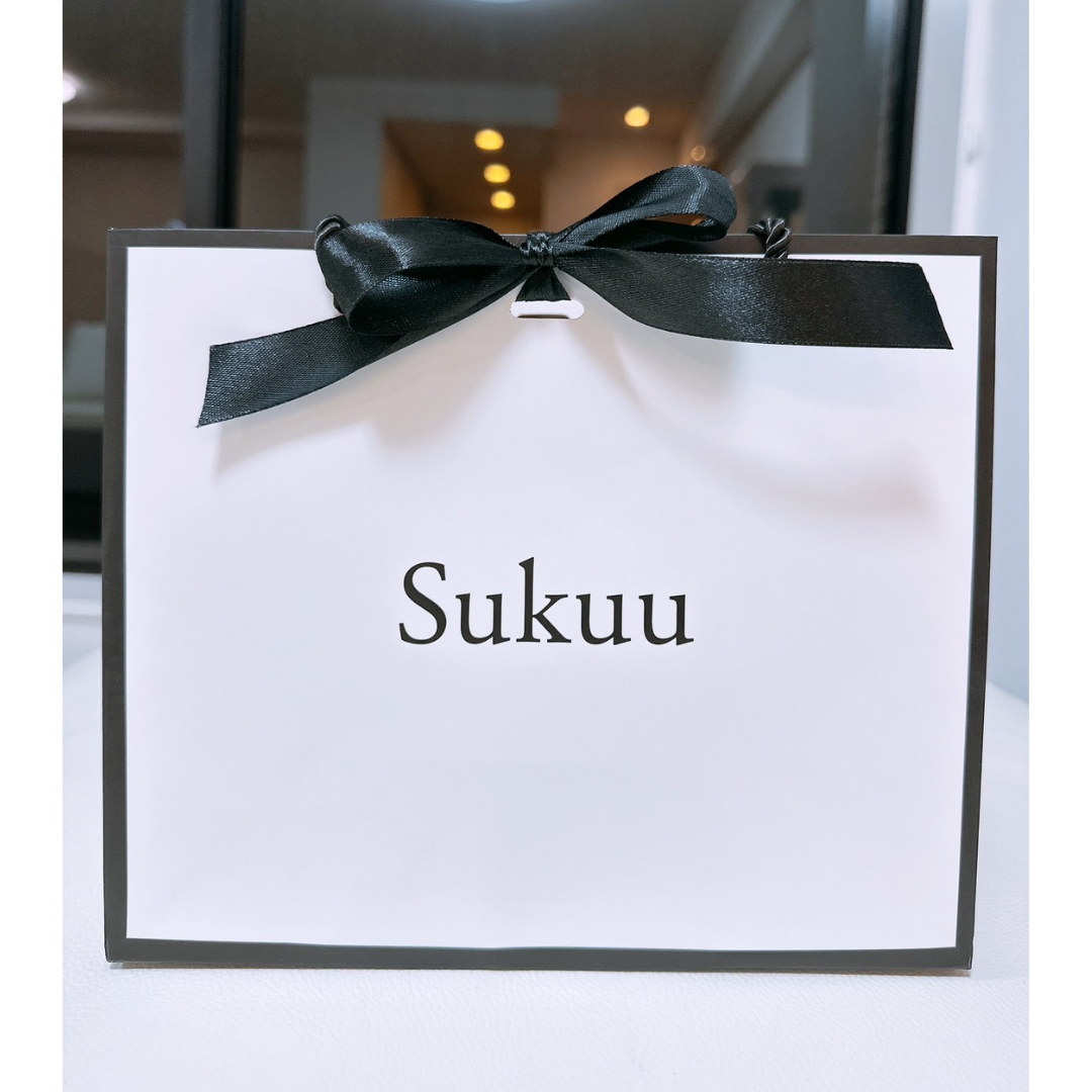 Sukuu projectブランドロゴ入り紙袋